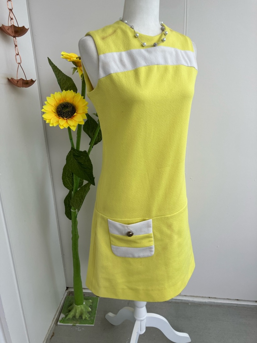 Vintage 60s Mod Bright Yellow White Stripe Knee Length Boxy Sleeveless Dress